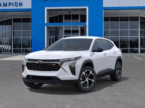 Summit White 2026 Chevrolet Trax 1RS