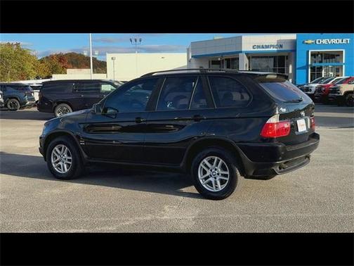 2004 BMW X5 3.0i