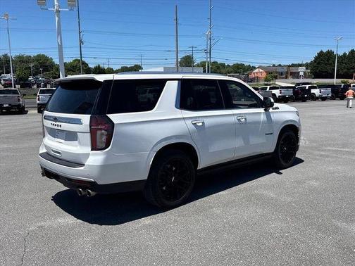 Pearl 2022 Chevrolet Tahoe High Country
