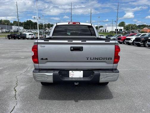 Silver Sky Metallic 2015 Toyota Tundra SR5
