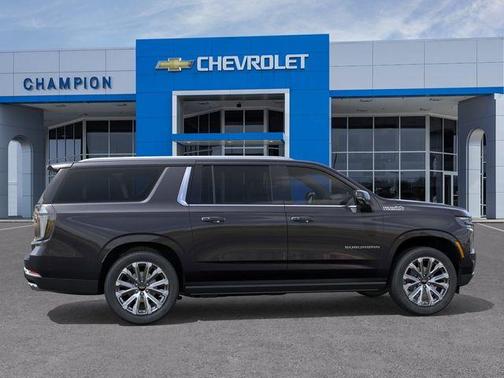 Ash 2026 Chevrolet Suburban High Country