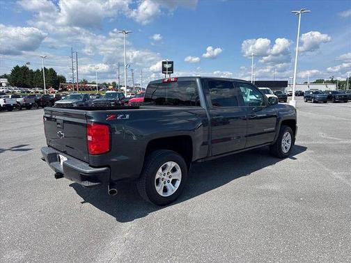 Graphite Metallic 2018 Chevrolet Silverado 1500 LT
