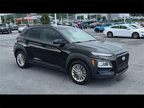 2021 Hyundai KONA SEL