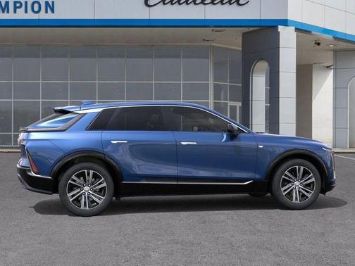 2024 Cadillac LYRIQ Luxury