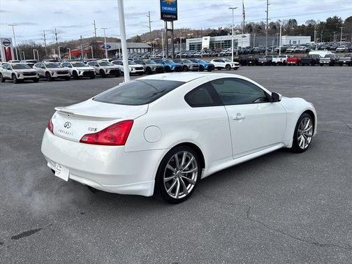 2009 INFINITI G37 Journey