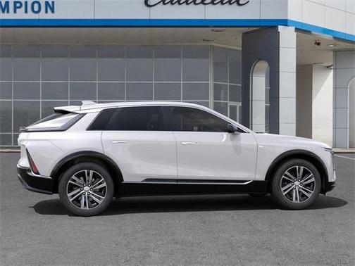 2025 Cadillac LYRIQ Luxury