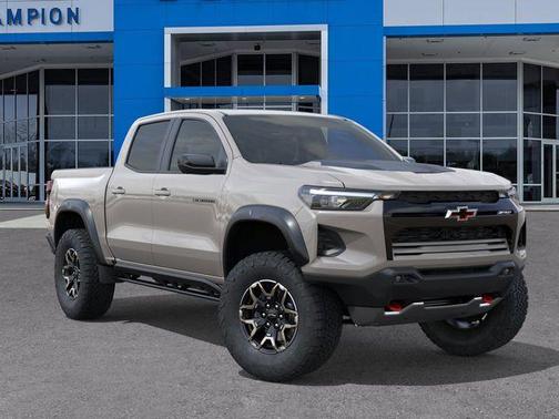White 2026 Chevrolet Colorado ZR2