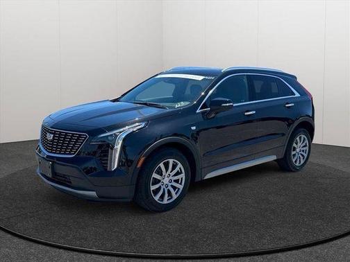 Black Metallic 2023 Cadillac XT4 Premium Luxury