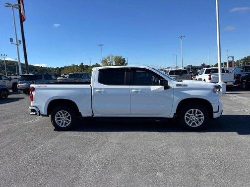 Summit White 2021 Chevrolet Silverado 1500 RST