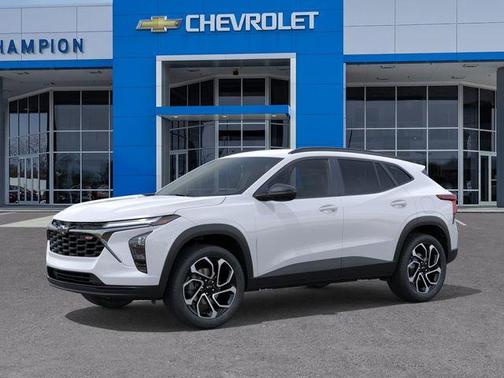 Summit White 2026 Chevrolet Trax 2RS