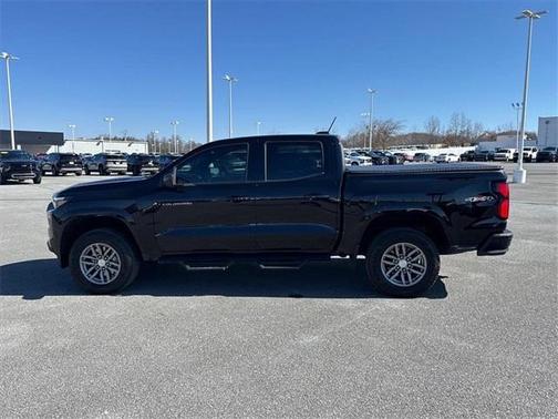 2024 Chevrolet Colorado LT