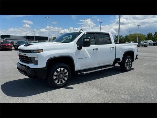 2024 Chevrolet Silverado 2500 Custom