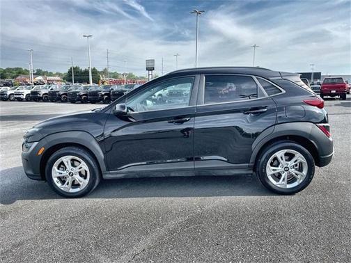 2022 Hyundai KONA SEL