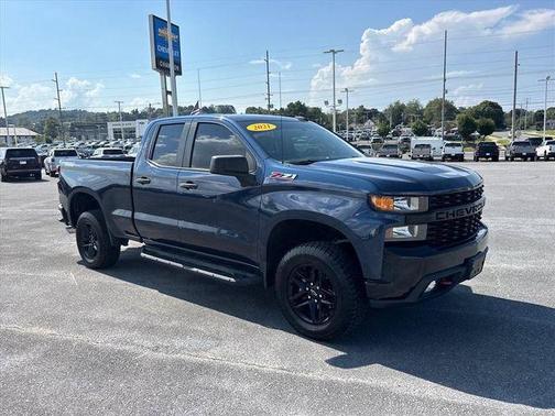 Blue Metallic 2021 Chevrolet Silverado 1500 Custom Trail Boss