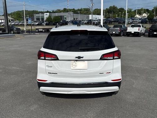 Summit White 2023 Chevrolet Equinox RS