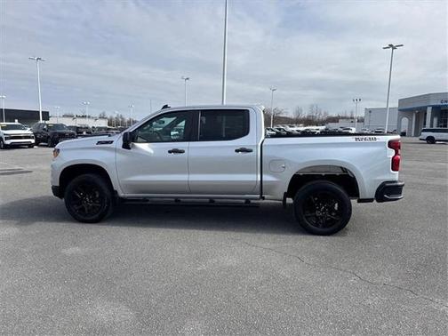 2022 Chevrolet Silverado 1500 Custom Trail Boss