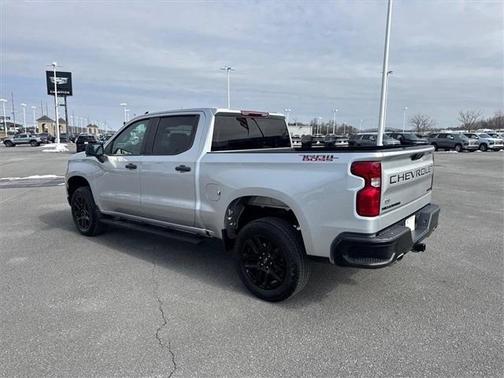 2022 Chevrolet Silverado 1500 Custom Trail Boss