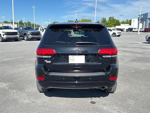 Diamond Black 2021 Jeep Grand Cherokee Laredo X