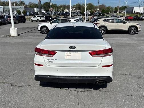 2019 Kia Optima LX