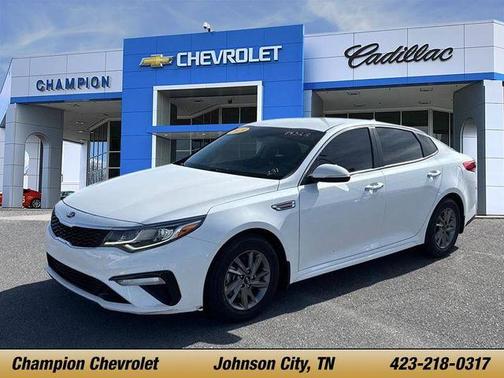 Snow White Pearl 2019 Kia Optima LX