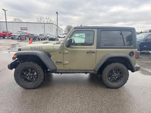 2025 Jeep Wrangler SPORT