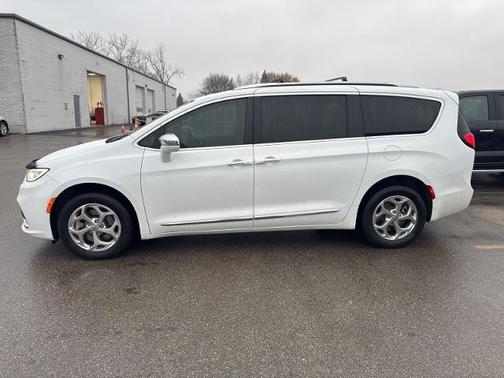 2021 Chrysler Pacifica LIMITED
