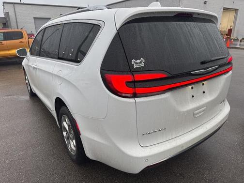 2021 Chrysler Pacifica LIMITED