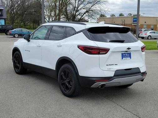 Summit White 2025 Chevrolet Blazer LT