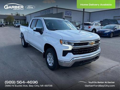 Summit White 2022 Chevrolet Silverado 1500 LT