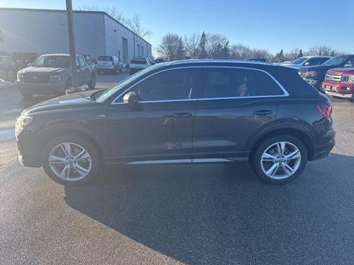 2020 Audi Q3 45 S LINE QUATTRO PREMIUM