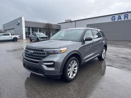 CARBONIZED GRAY METALLIC 2023 Ford Explorer XLT