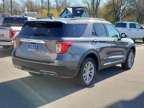 CARBONIZED GRAY METALLIC 2023 Ford Explorer XLT