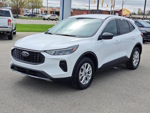 OXFORD WHITE 2024 Ford Escape ACTIVE