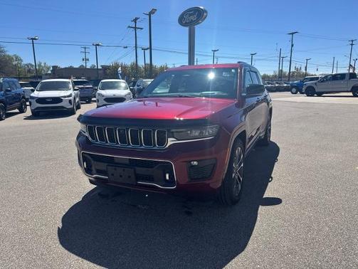 Velvet Red Pearlcoat 2023 Jeep Grand Cherokee OVERLAND