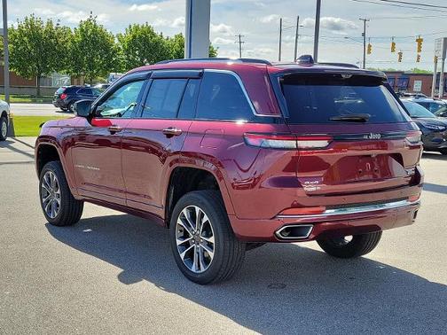 Velvet Red Pearlcoat 2023 Jeep Grand Cherokee OVERLAND