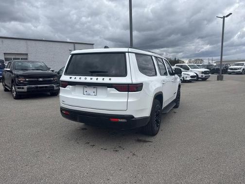 Bright White Clearcoat 2024 Jeep Wagoneer SERIES II