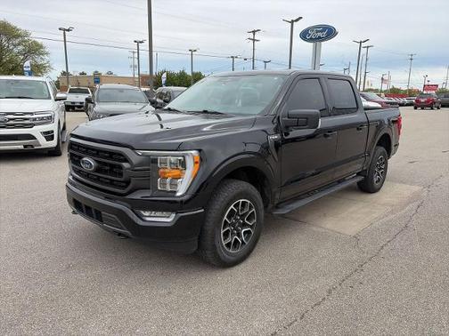 AGATE BLACK METALLIC 2023 Ford F-150 XLT