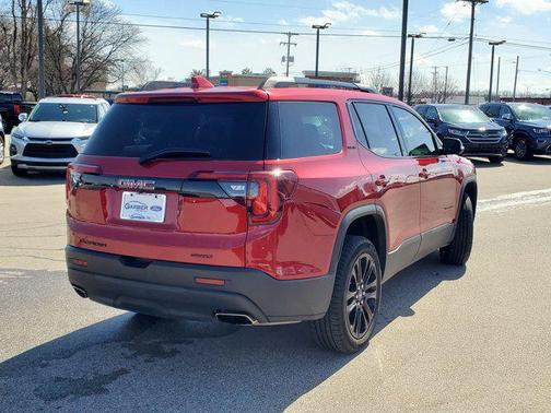 2023 GMC Acadia AWD SLE