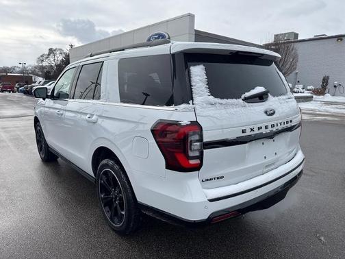 2022 Ford Expedition LIMITED