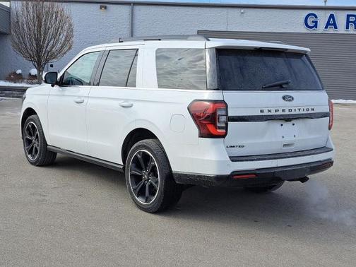 2022 Ford Expedition LIMITED