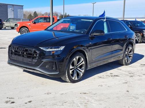 2022 Audi Q8 55 QUATTRO PREMIUM