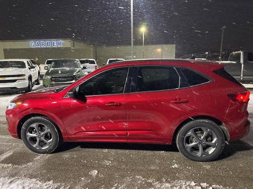 2023 Ford Escape ST-LINE