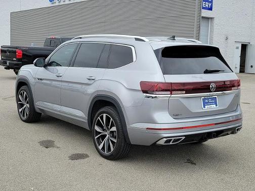 Silver Mist Metallic 2025 Volkswagen Atlas 2.0T SEL PREMIUM R-LINE