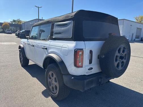 2023 Ford Bronco 