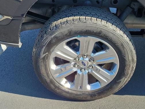 AGATE BLACK 2020 Ford F-150 XLT