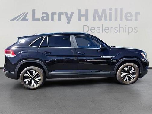 2024 Volkswagen Atlas Cross Sport 2.0T SE