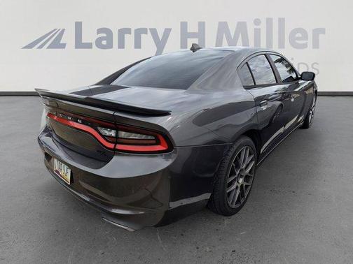 2017 Dodge Charger R/T