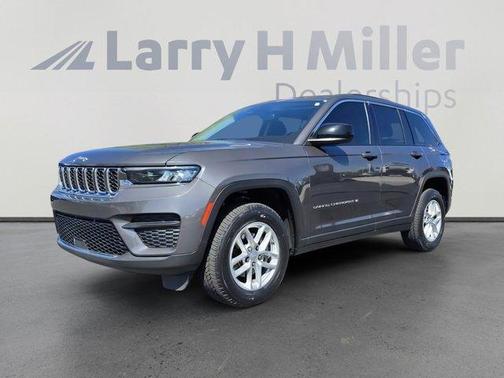 2023 Jeep Grand Cherokee Laredo X
