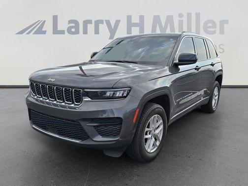 2023 Jeep Grand Cherokee Laredo X