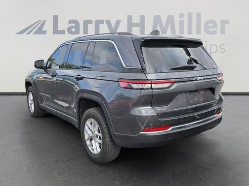 2023 Jeep Grand Cherokee Laredo X